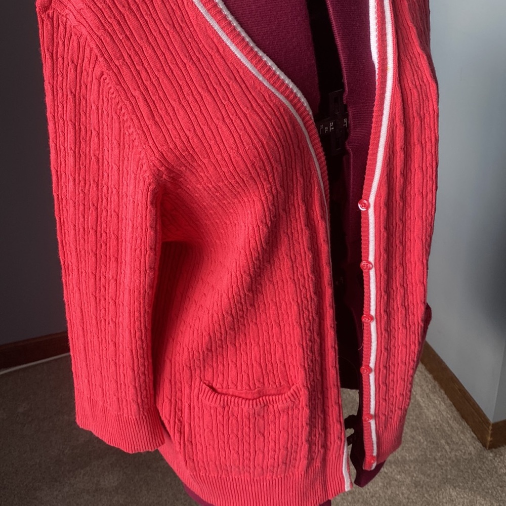 Cardigan - Picture 4 of 6